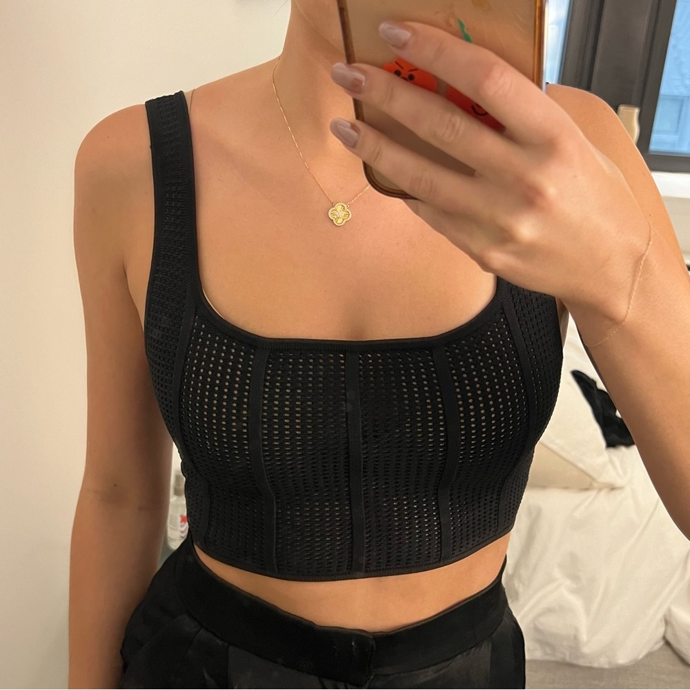 ARITZIA SCULPT KNIT SQUARENECK CROPPED TANK